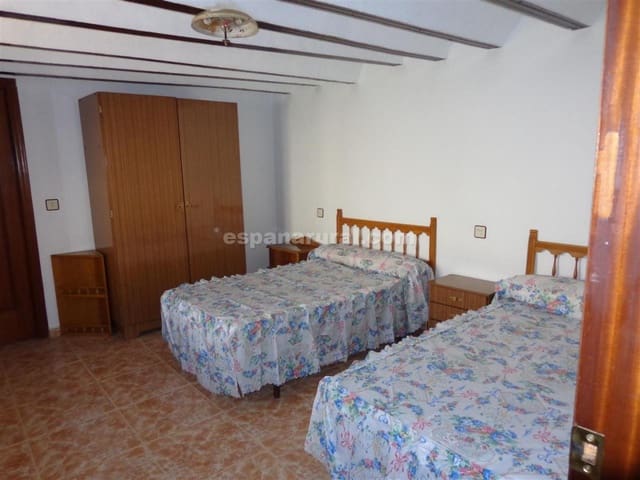 4 makuuhuone Omakotitalo myytävänä paikassa Chirivel - 99 000 € (Ref: 4592860)