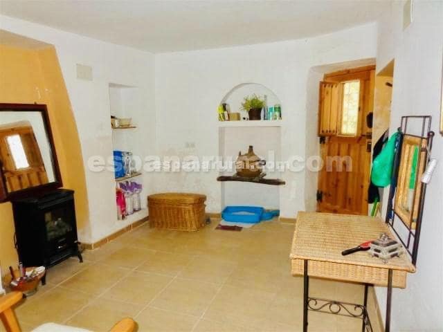 7 soveværelse Byhus til salg i Sierro - € 79.000 (Ref: 4871881)