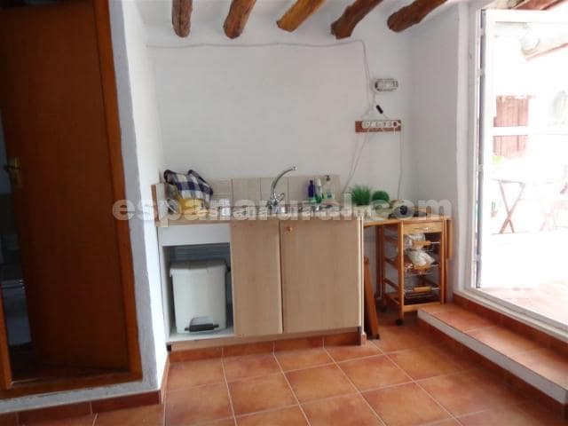 7 soveværelse Byhus til salg i Sierro - € 79.000 (Ref: 4871881)