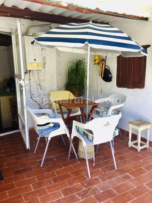 7 soveværelse Byhus til salg i Sierro - € 79.000 (Ref: 4871881)