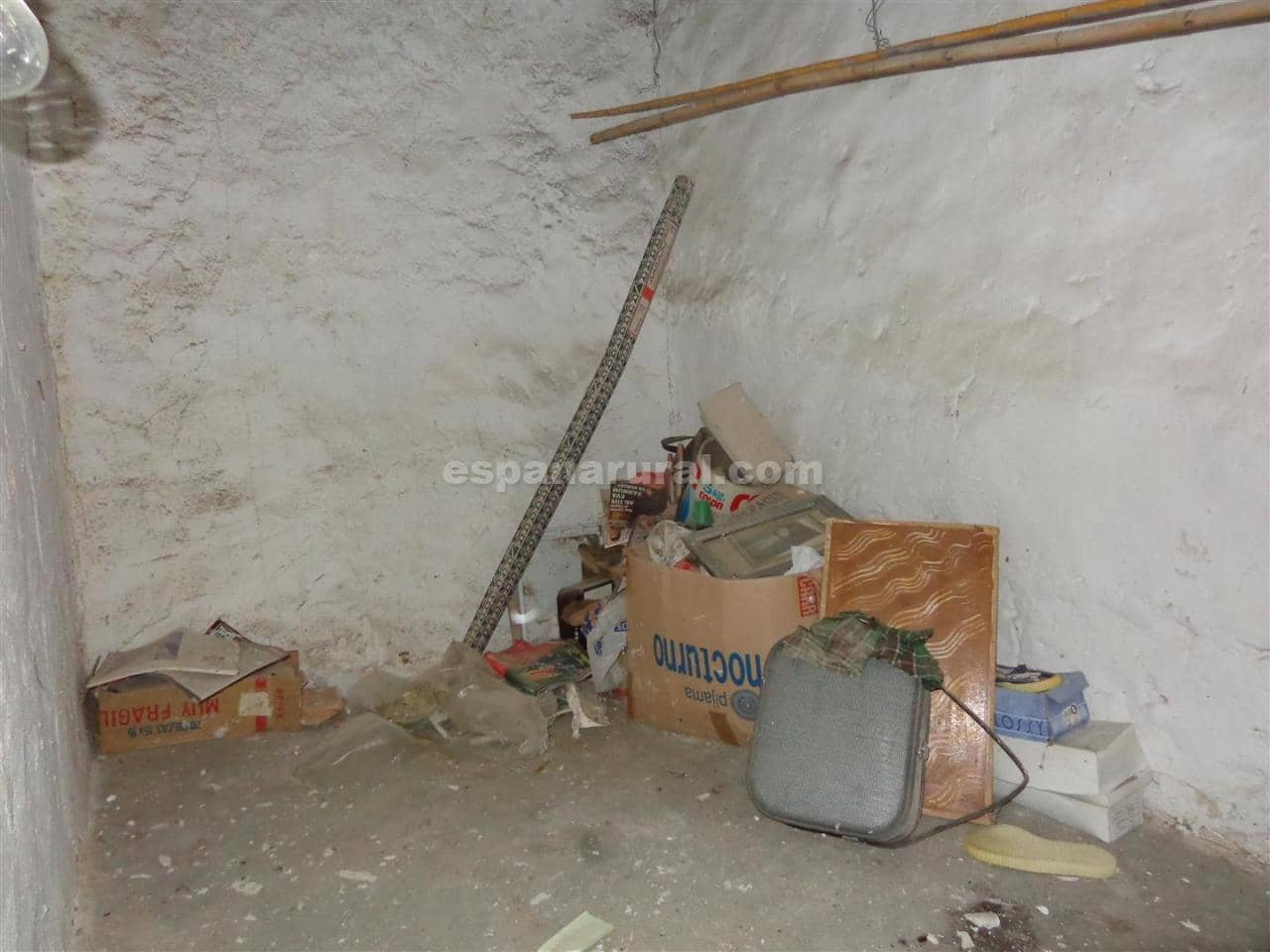 3 slaapkamer Huis te koop in Oria - € 46.000 (Ref: 4890870)