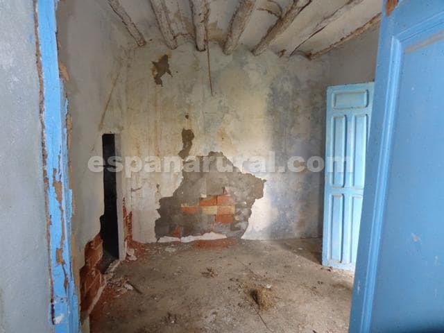 3 sypialnia Finka/Dom wiejski na sprzedaż w Oria - 24 000 € (Ref: 5001698)