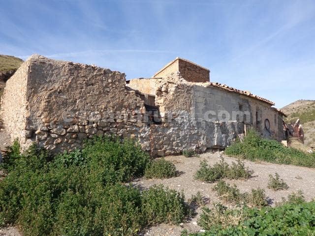 Finca/Herregård til salgs i Lucar - € 74 950 (Ref: 5039583)