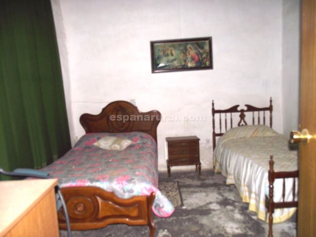 4 slaapkamer Finca/Landhuis te koop in Arboleas - € 69.950 (Ref: 5132779)