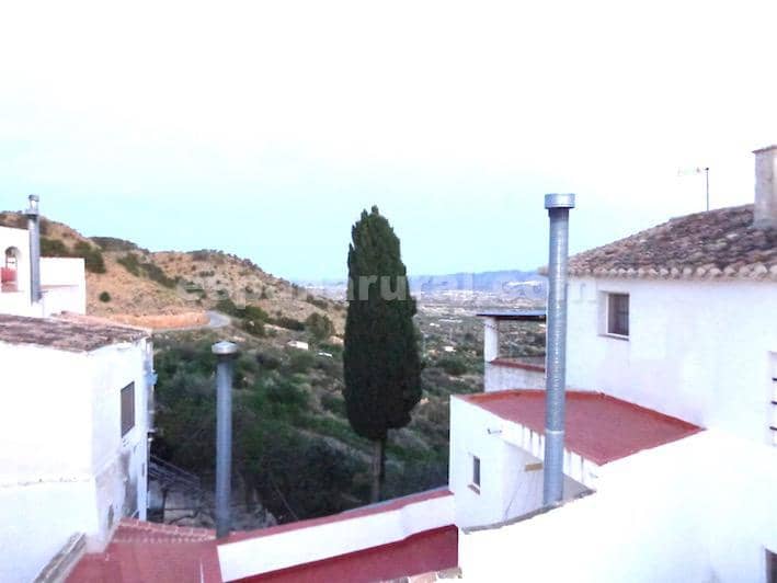 7 soverom Hus til salgs i Somontin - € 49 995 (Ref: 5243687)