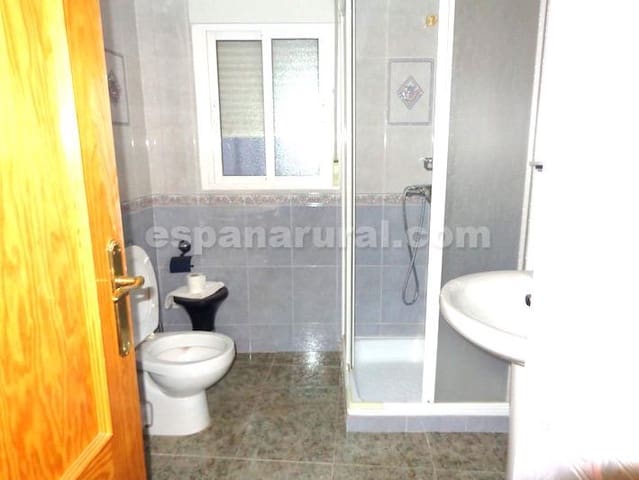 7 soveværelse Byhus til salg i Somontín - € 49.995 (Ref: 5243687)