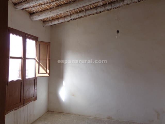 4 slaapkamer Huis te koop in Cantoria - € 59.900 (Ref: 5375823)