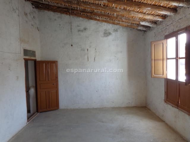 4 slaapkamer Huis te koop in Cantoria - € 59.900 (Ref: 5375823)