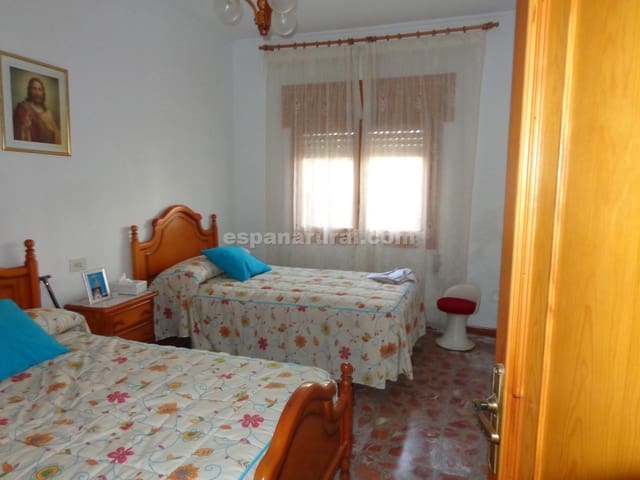 4 soverom Hus til salgs i Almanzora, Cantoria - € 128 000 (Ref: 5453519)