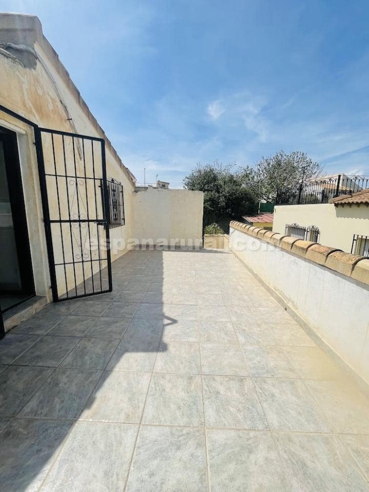 4 soveværelse Finca/Landehus til salg i Cela - € 104.900 (Ref: 5751633)