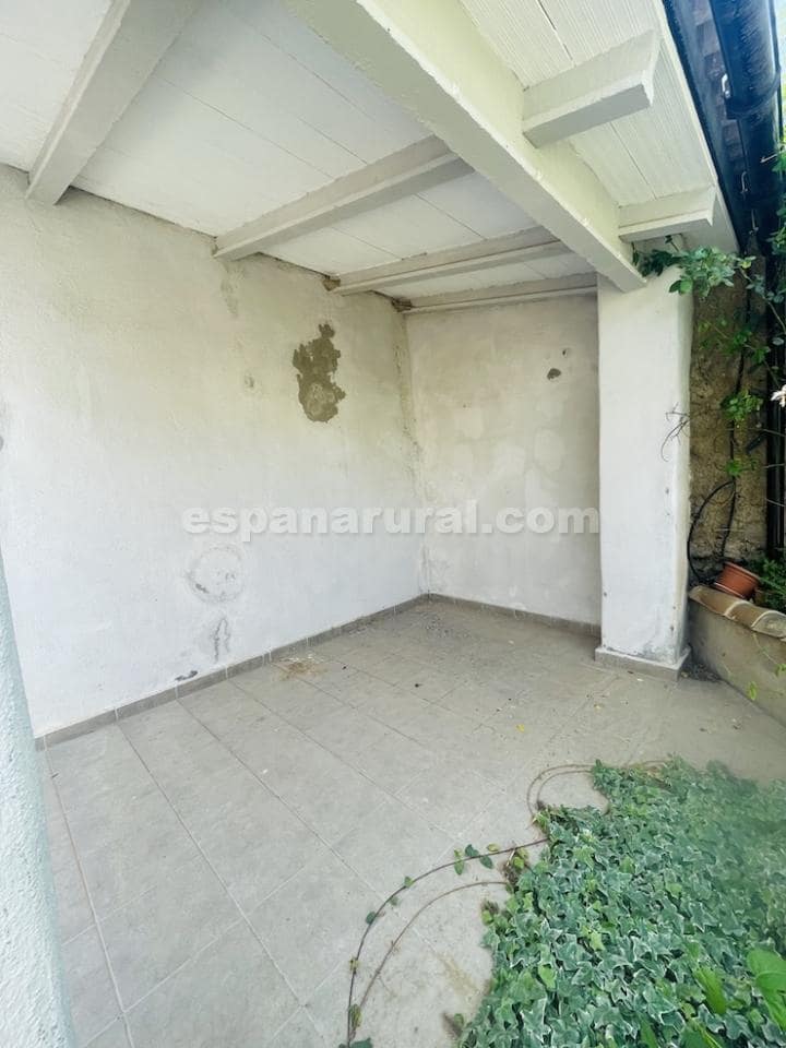 4 soveværelse Finca/Landehus til salg i Cela - € 104.900 (Ref: 5751633)