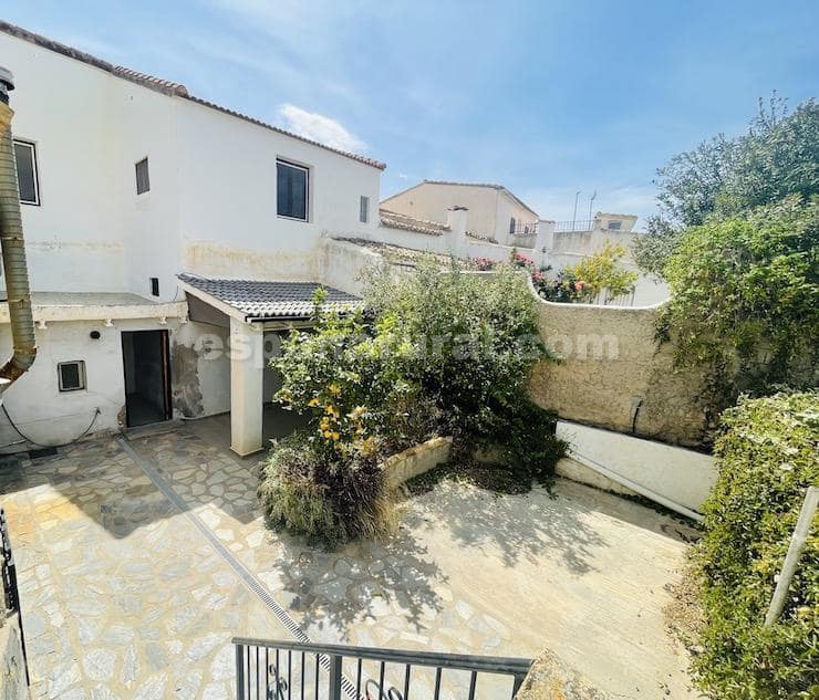 4 soveværelse Finca/Landehus til salg i Cela - € 104.900 (Ref: 5751633)