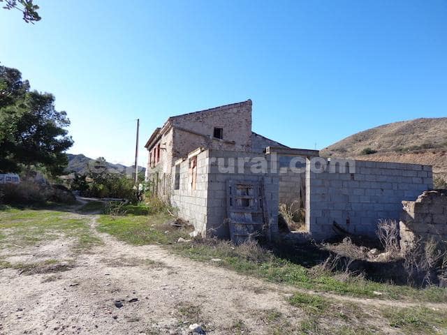 6 soveværelse Finca/Landehus til salg i Arboleas - € 69.950 (Ref: 5827924)