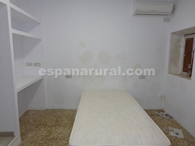 5 slaapkamer Finca/Landhuis te koop in Antas - € 145.000 (Ref: 5993512)