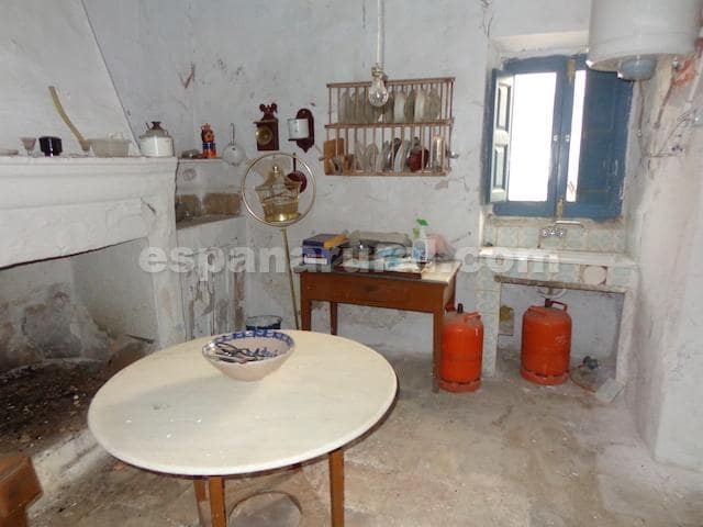 7 soveværelse Byhus til salg i Suflí - € 53.000 (Ref: 6073140)