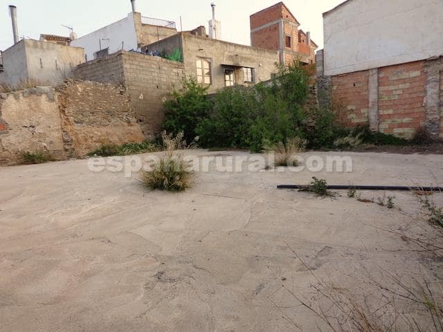 7 makuuhuone Omakotitalo myytävänä paikassa Sufli - 53 000 € (Ref: 6073140)