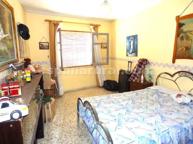 4 soveværelse Byhus til salg i Sufli - € 75.000 (Ref: 6082486)