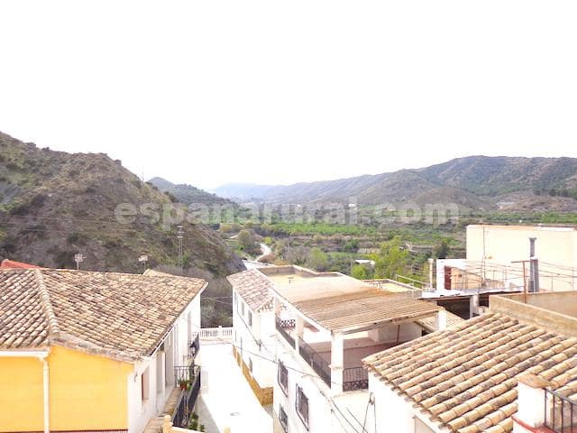 4 soveværelse Byhus til salg i Sufli - € 75.000 (Ref: 6082486)