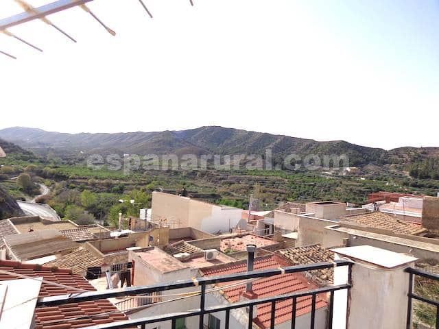 4 soverom Hus til salgs i Sufli - € 63 000 (Ref: 6095623)