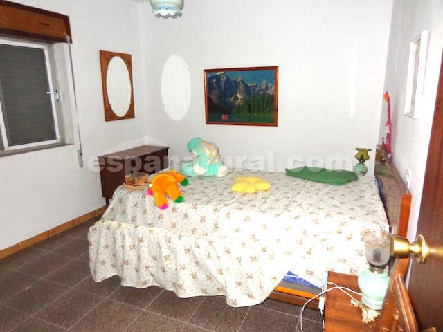 4 soverom Hus til salgs i Sufli - € 63 000 (Ref: 6095623)