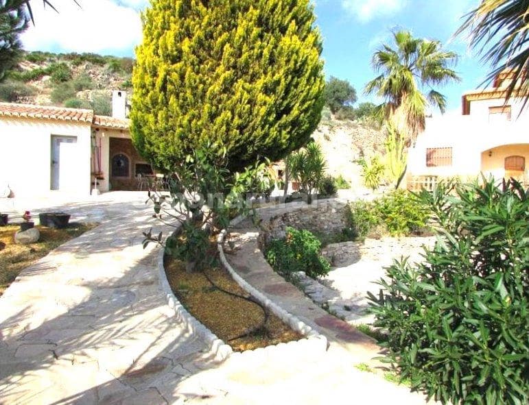 7 soveværelse Villa til salg i Bedar med swimmingpool - € 599.950 (Ref: 6369735)