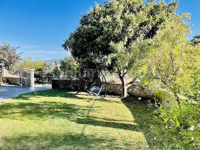 4 soveværelse Villa til salg i Tijola med swimmingpool - € 300.000 (Ref: 6409292)