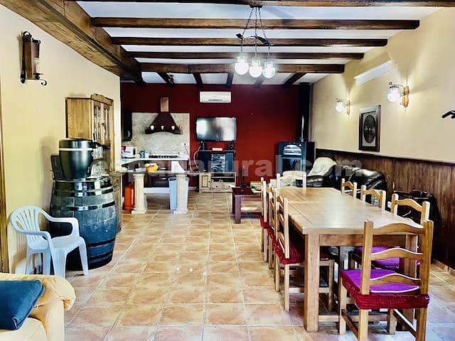 4 soveværelse Villa til salg i Tijola med swimmingpool - € 300.000 (Ref: 6409292)