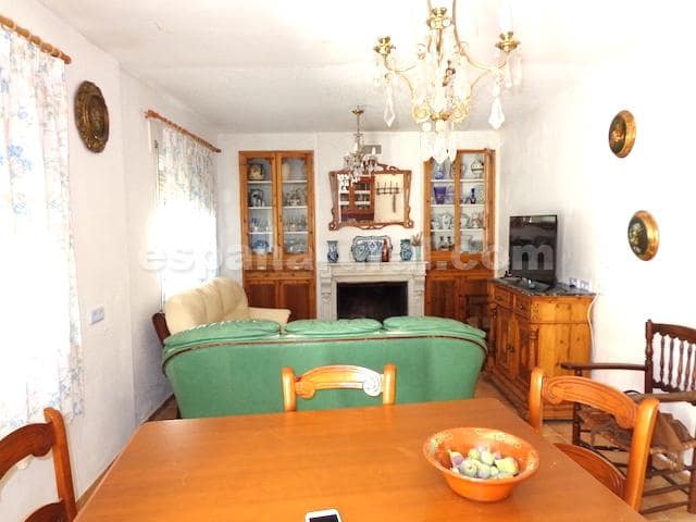 5 camera da letto Casa in vendita in Cela - 94.000 € (Rif: 6409293)