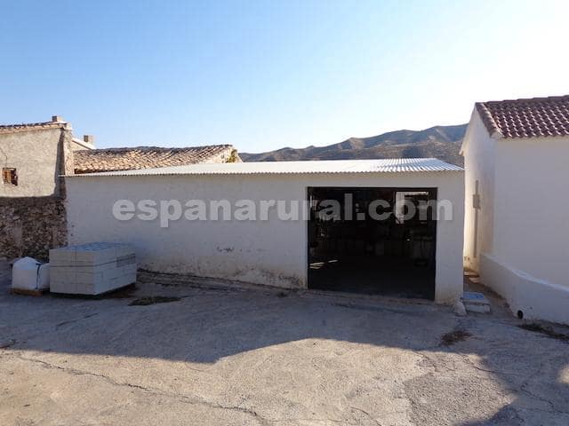 4 bedroom Finca/Country House for sale in Cantoria - € 89,950 (Ref: 6444242)
