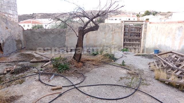 4 bedroom Townhouse for sale in Albox - € 65,000 (Ref: 7394728)