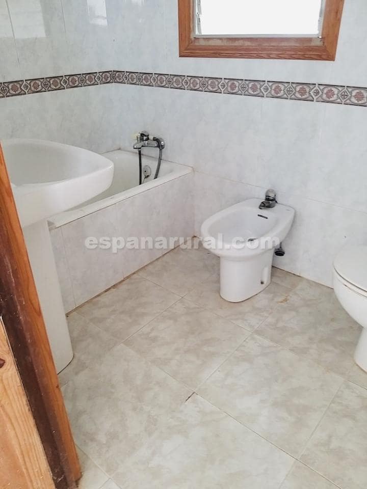 7 chambre Maison de Ville à vendre à Albanchez - 90 000 € (Ref: 7397262)