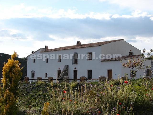 8 soveværelse Virksomhed til salg i Taberno med swimmingpool - € 450.000 (Ref: 7567812)