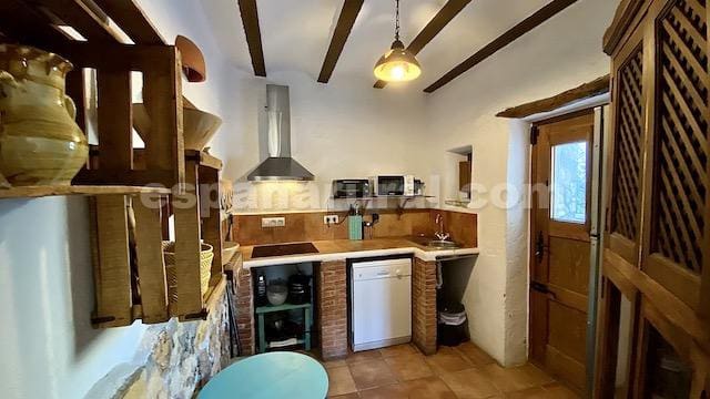 8 soveværelse Virksomhed til salg i Taberno med swimmingpool - € 450.000 (Ref: 7567812)