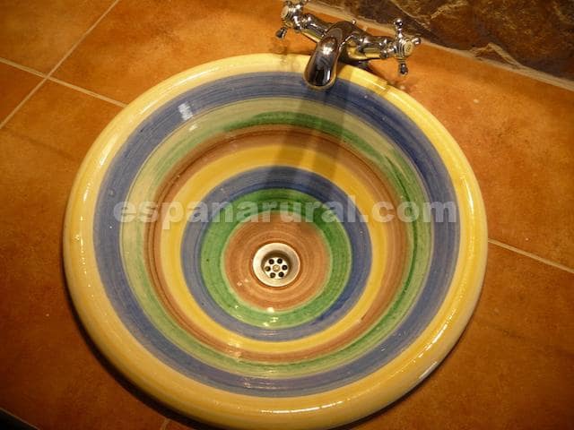 8 soveværelse Virksomhed til salg i Taberno med swimmingpool - € 450.000 (Ref: 7567812)