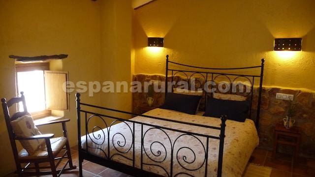 8 soveværelse Virksomhed til salg i Taberno med swimmingpool - € 450.000 (Ref: 7567812)