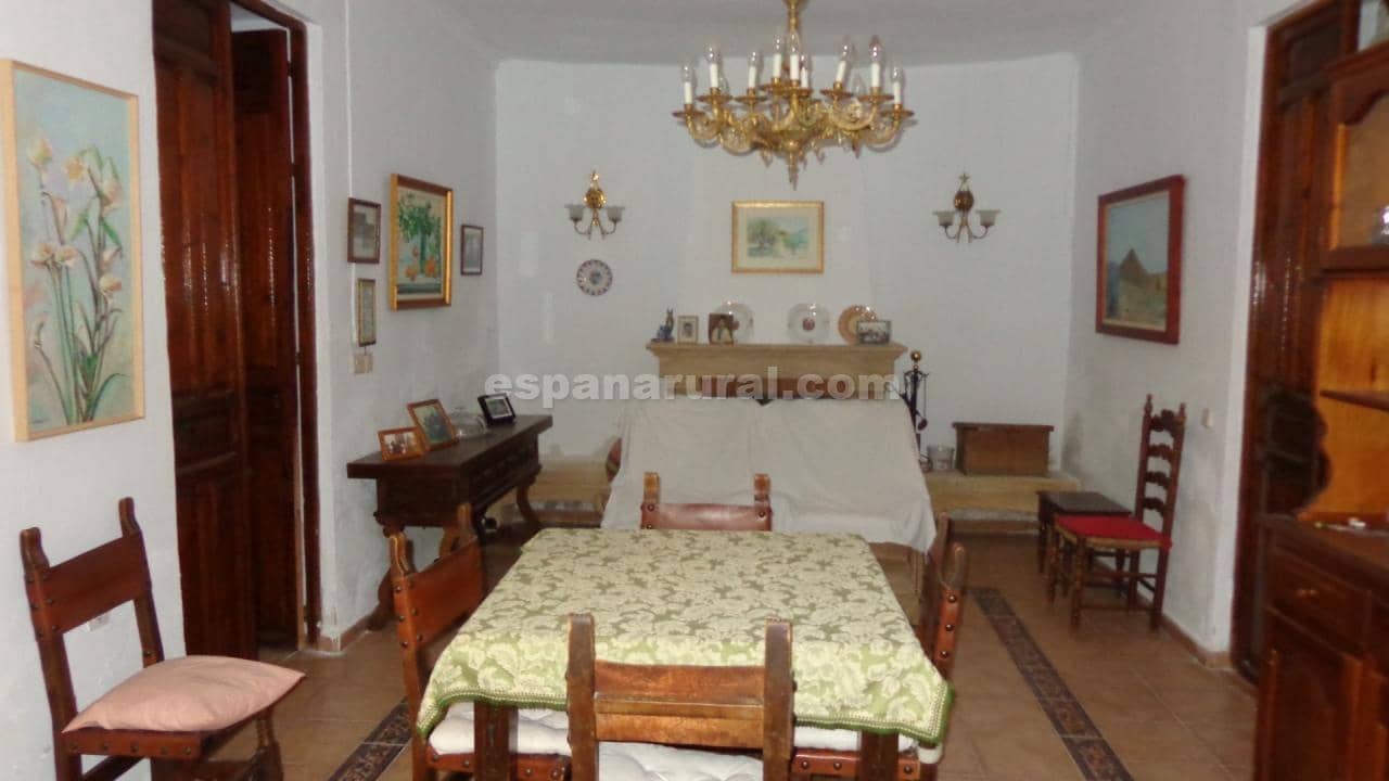 5 soveværelse Byhus til salg i Tijola - € 99.950 (Ref: 7603787)