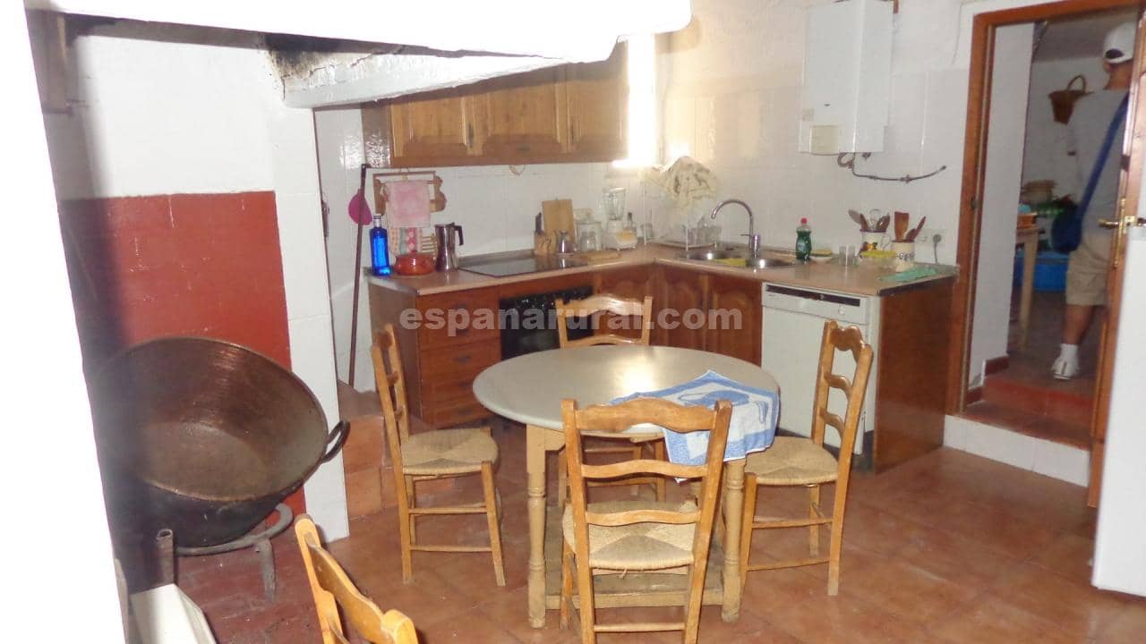 5 soveværelse Byhus til salg i Tijola - € 99.950 (Ref: 7603787)