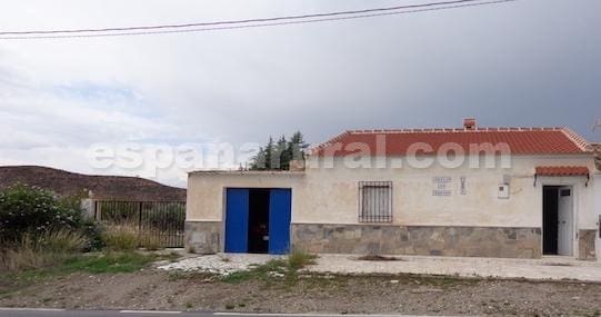 Finca/Casa Rural de 3 habitaciones en Albox en venta - 105.000 € (Ref: 7616490)