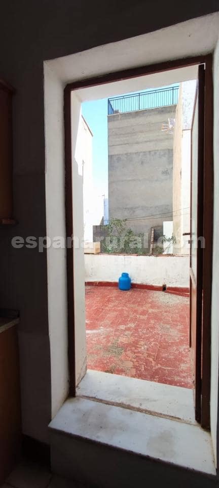 5 soveværelse Byhus til salg i Macael - € 80.000 (Ref: 7717126)