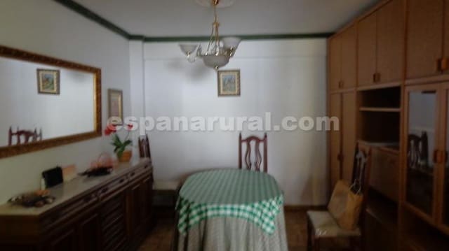 5 soveværelse Byhus til salg i Tíjola - € 78.000 (Ref: 7772824)