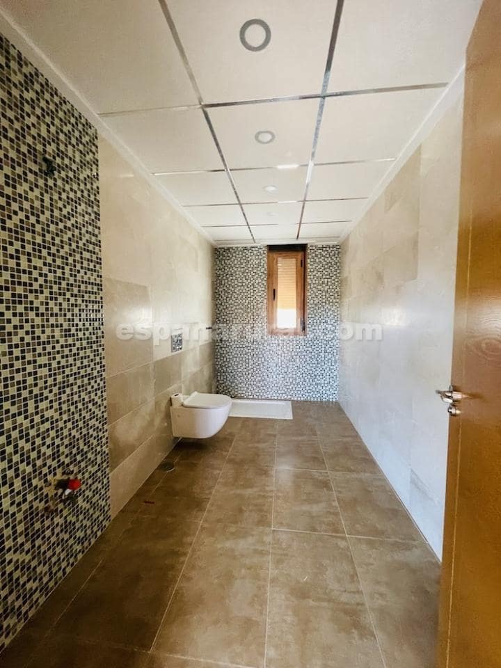 5 bedroom Villa for sale in San Juan de los Terreros with pool - € 895,000 (Ref: 7817861)