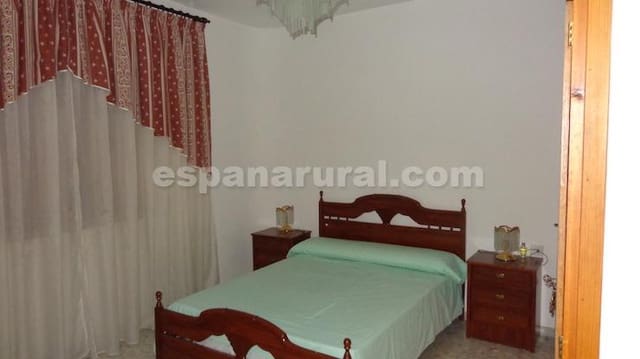 3 soveværelse Byhus til salg i Tíjola - € 48.000 (Ref: 7847019)