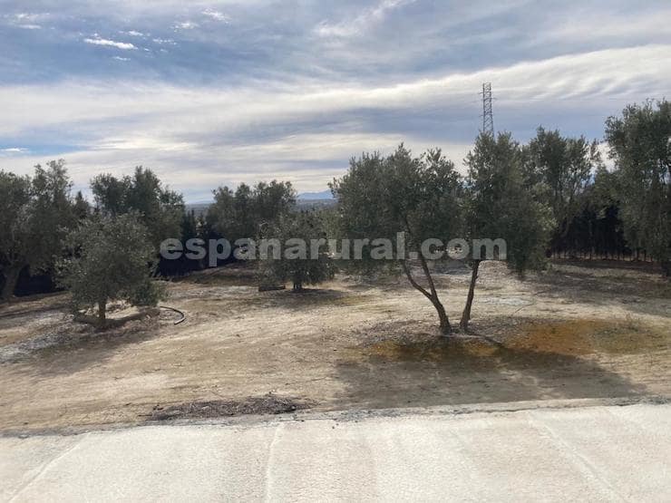 4 sovrum Finca/Hus på landet till salu i Baza med pool - 450 000 € (Ref: 7890180)