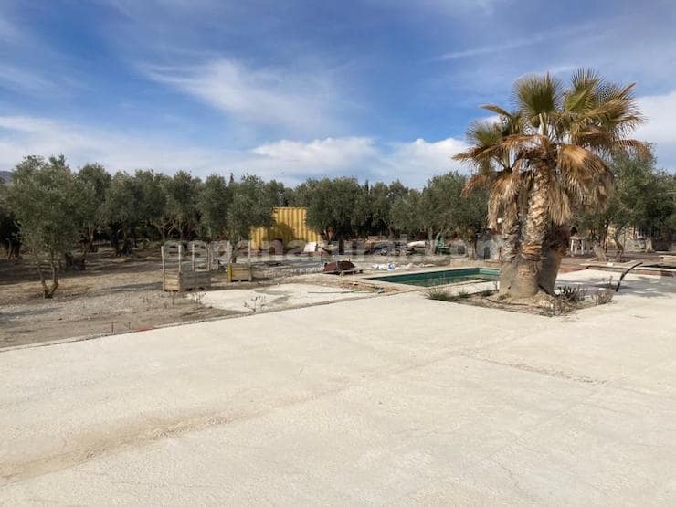 4 sovrum Finca/Hus på landet till salu i Baza med pool - 450 000 € (Ref: 7890180)