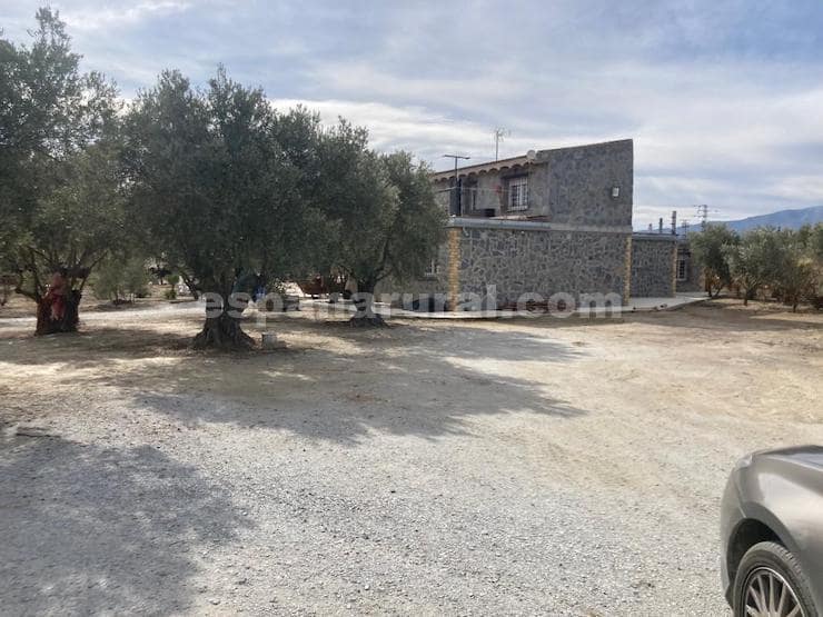 4 sovrum Finca/Hus på landet till salu i Baza med pool - 450 000 € (Ref: 7890180)