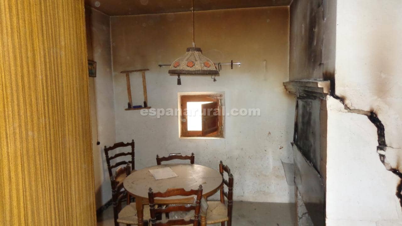 4 soveværelse Byhus til salg i Oria - € 45.000 (Ref: 7911975)