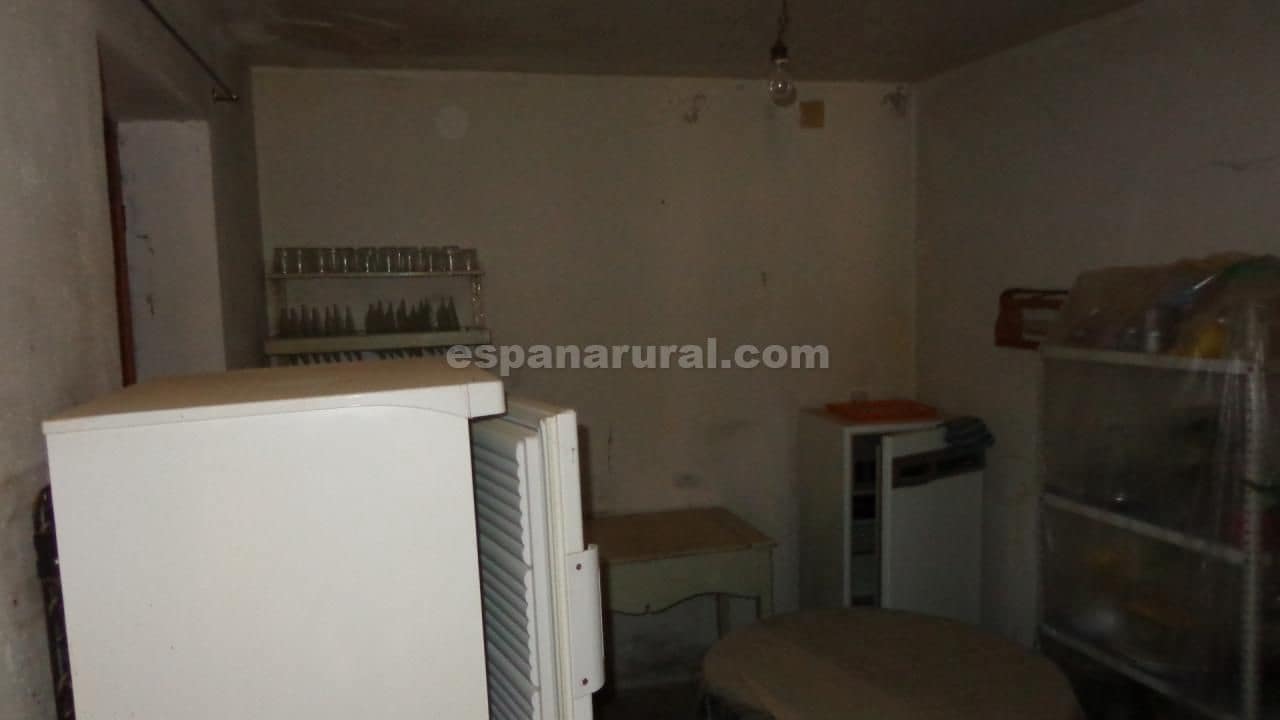 4 soveværelse Byhus til salg i Oria - € 45.000 (Ref: 7911975)