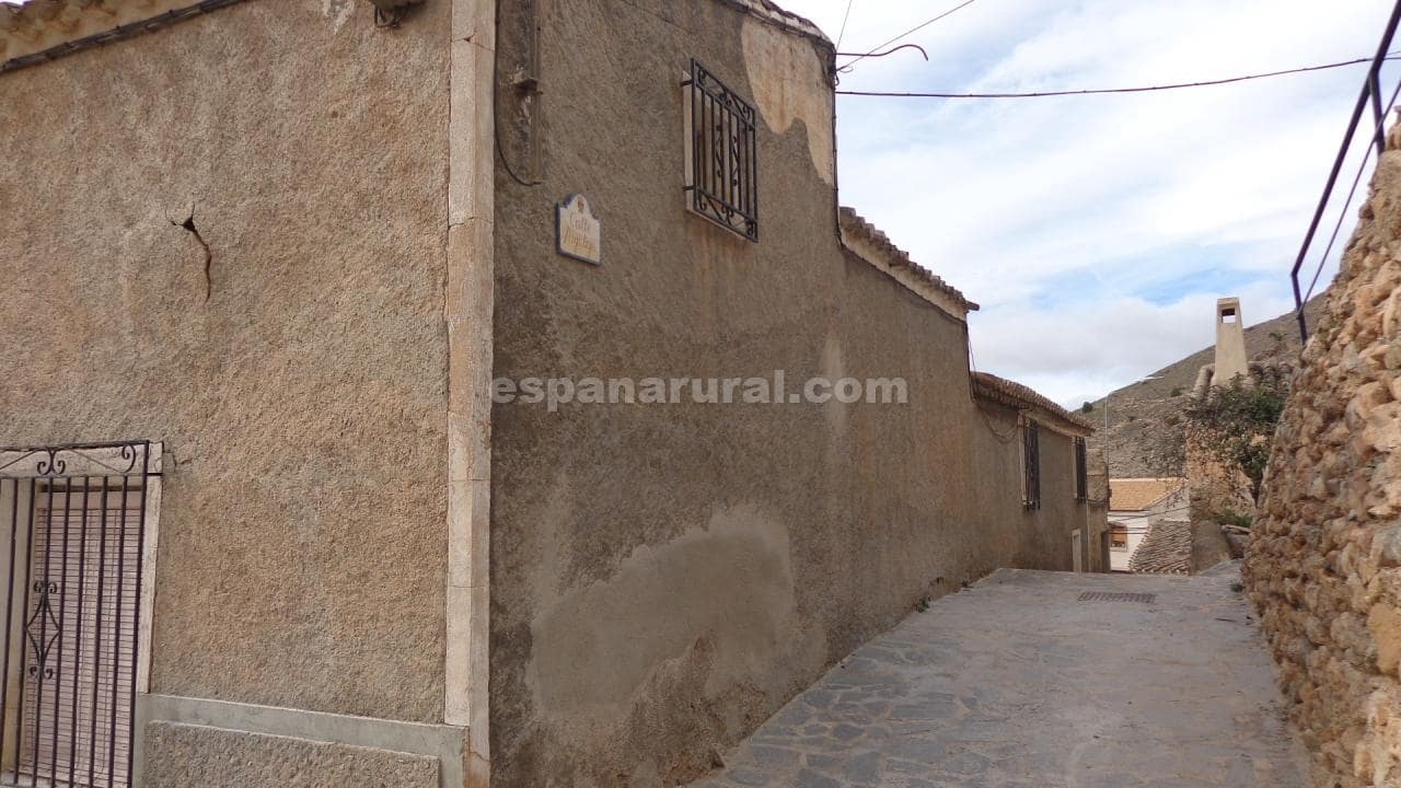 4 soveværelse Byhus til salg i Oria - € 45.000 (Ref: 7911975)