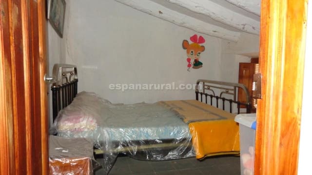 4 soveværelse Byhus til salg i Oria - € 45.000 (Ref: 7911975)