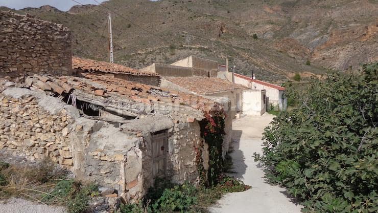 3 slaapkamer Finca/Landhuis te koop in Oria - € 108.000 (Ref: 7933466)